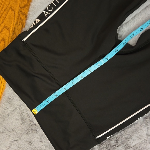 ZYIA Active Black/White Athletic Leggings, Women's Size 6-8, Great Condition - Picture 3 of 9